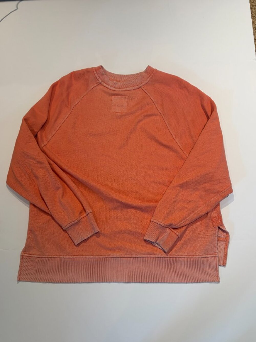 Aerie Coral Oversized Crewneck Sweatshirt Women's Small - Picture 2 of 4